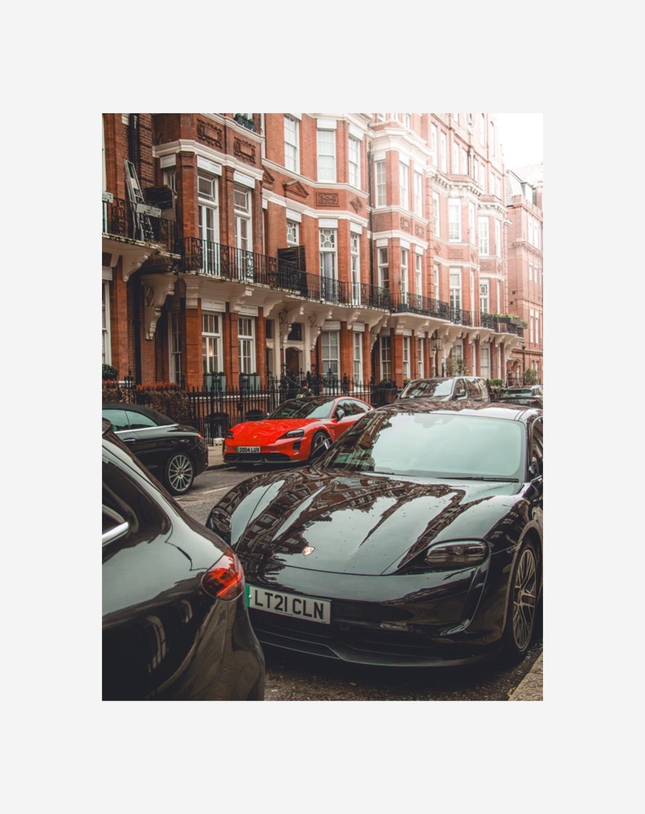 Double Taycan in Mayfair